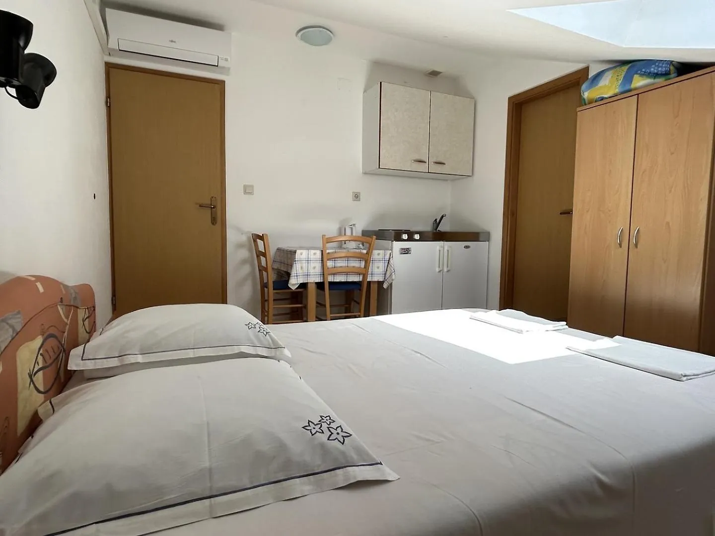 Apartments Janja مالينسكا